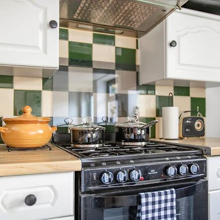 Stunning Character 2Bed Cottage In St Albans Wifi المظهر الخارجي الصورة
