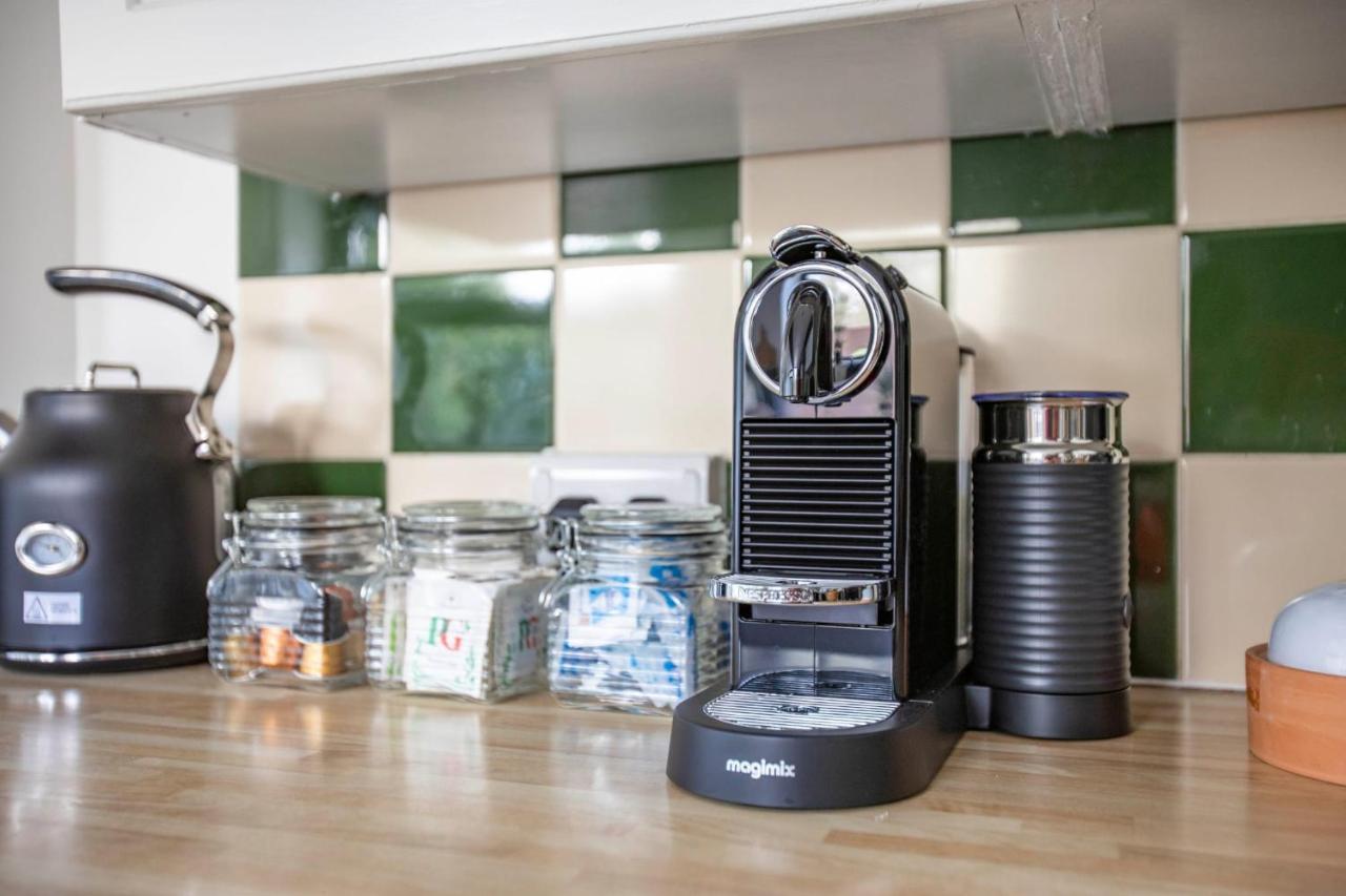 Stunning Character 2Bed Cottage In St Albans Wifi المظهر الخارجي الصورة