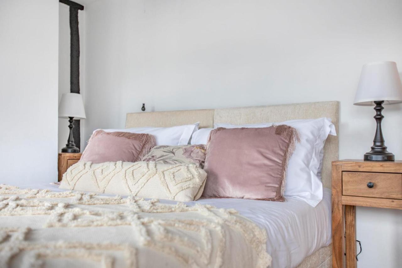 Stunning Character 2Bed Cottage In St Albans Wifi المظهر الخارجي الصورة